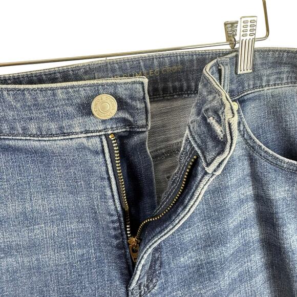 Chico's So Slimming Slim Leg Crop Embroidered Detail High Rise Jeans Size 16 - Picture 4 of 7